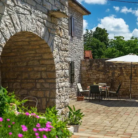 Ferienhaus Sany *