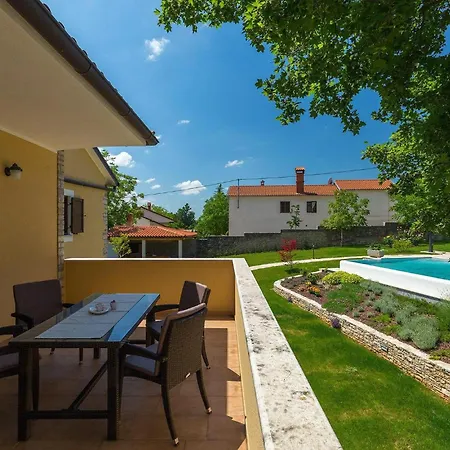 Sany Holiday home *