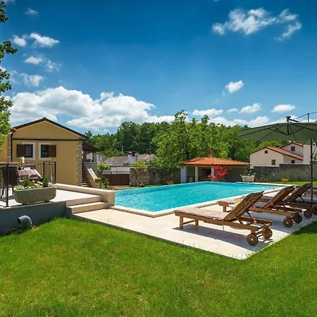 Sany Holiday home *